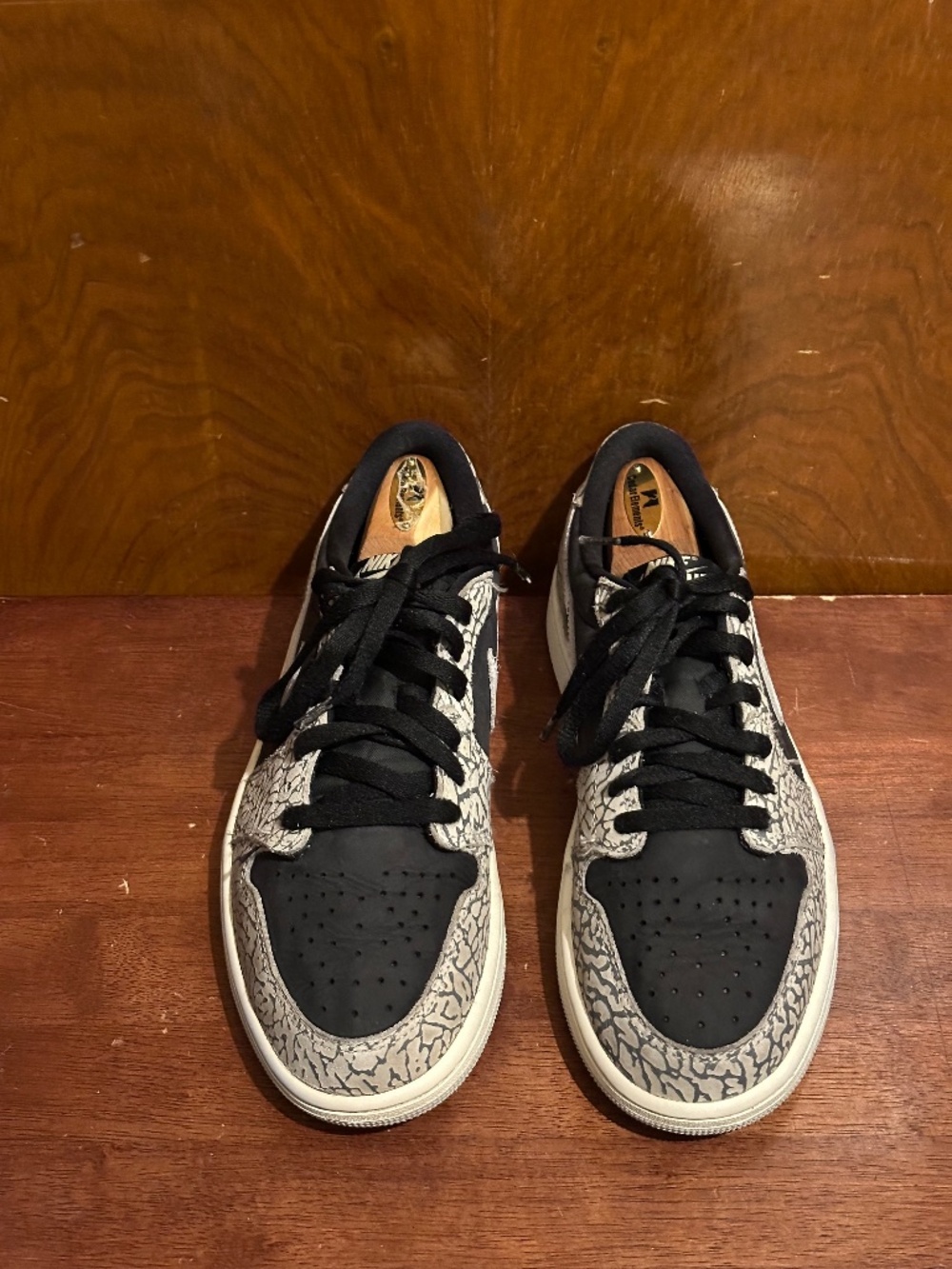 Air Jordan 1 Retro Low OG 'Black Cement'